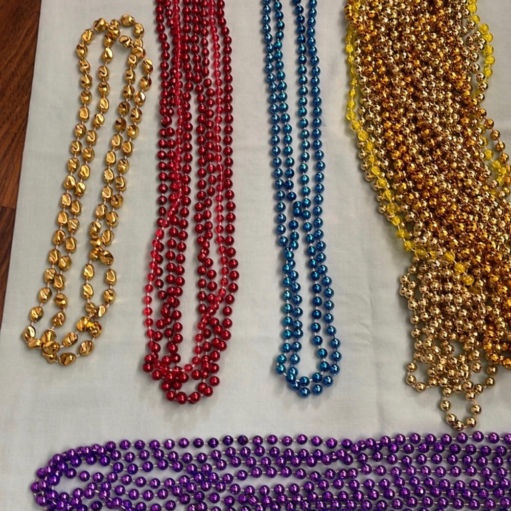 Mardi Gras Beads (40+ strands) - Picture 2 of 6